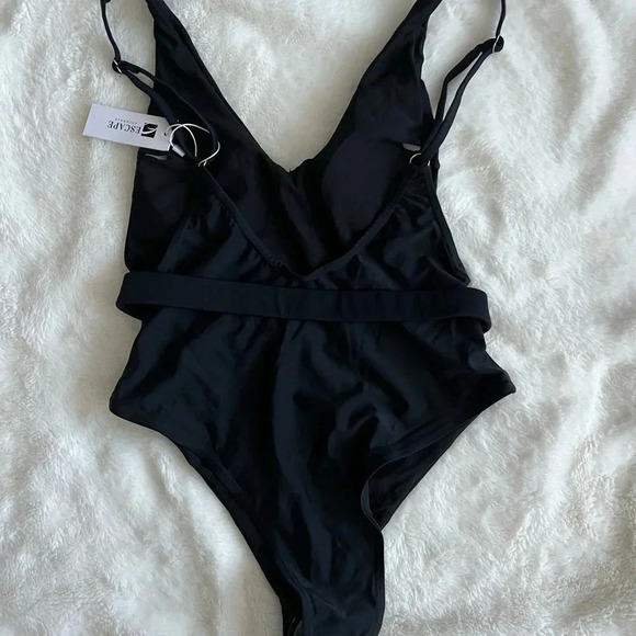 NWT Black One Piece Swimsuit with Belt  Detail and Adjustable Scraps - Picture 2 of 3